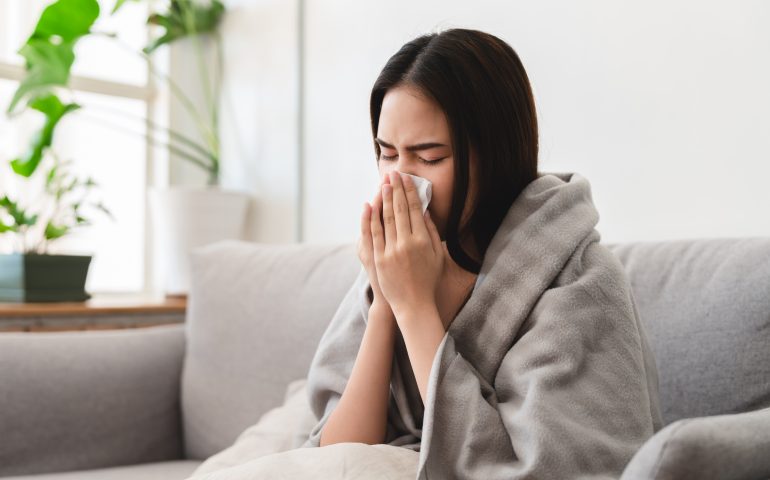 Ante síntomas gripales, lo mejor es aislarse de inmediato: Álvarez