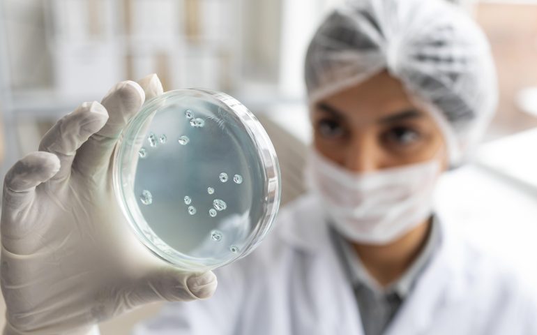 Colombia trabaja unida para combatir la resistencia a los antimicrobianos